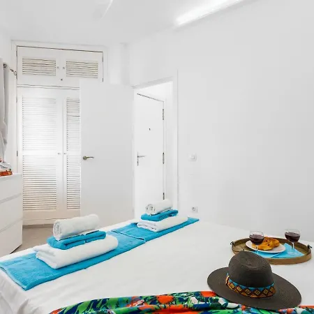 Appartement 1012 Cristianos Front Row Sea, Pool Free Wifi Arona (Tenerife)