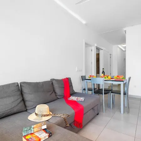 Appartement 1012 Cristianos Front Row Sea, Pool Free Wifi Arona (Tenerife)