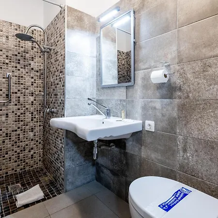 Appartement 1012 Cristianos Front Row Sea, Pool Free Wifi Arona (Tenerife)