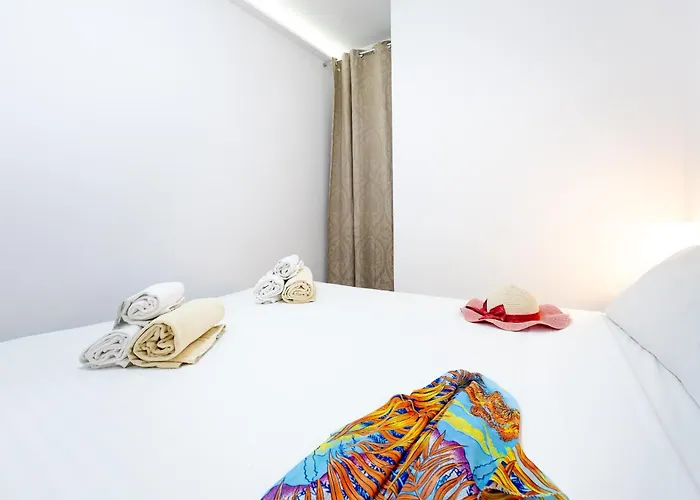 1012 Cristianos Front Row Sea, Pool Free Wifi דירה *